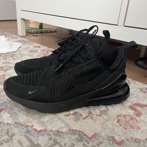 Nike Air Max 270
